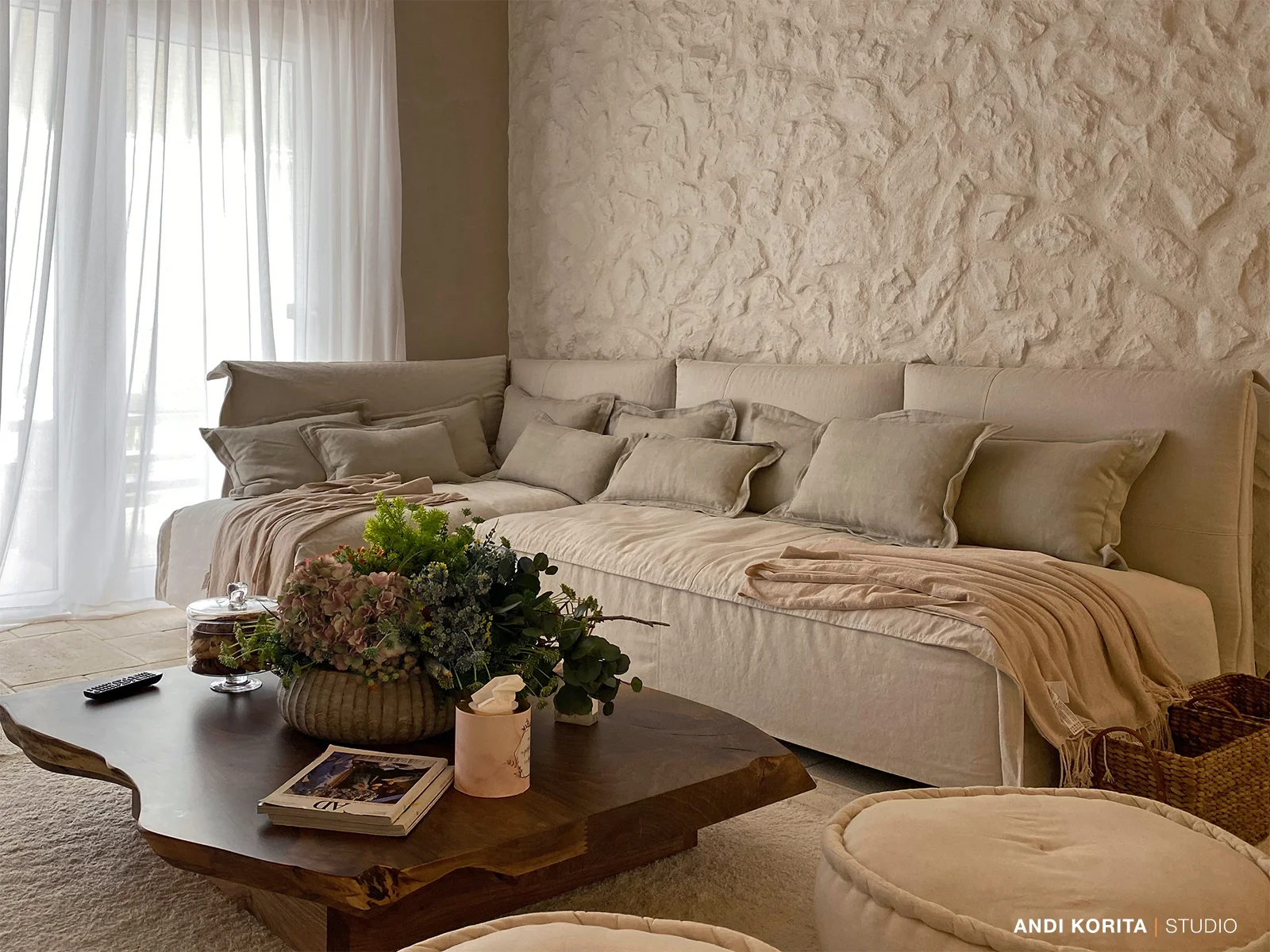 White Rocks House 01